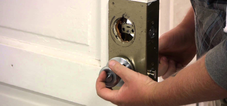 Home Lock Change in Clarkson